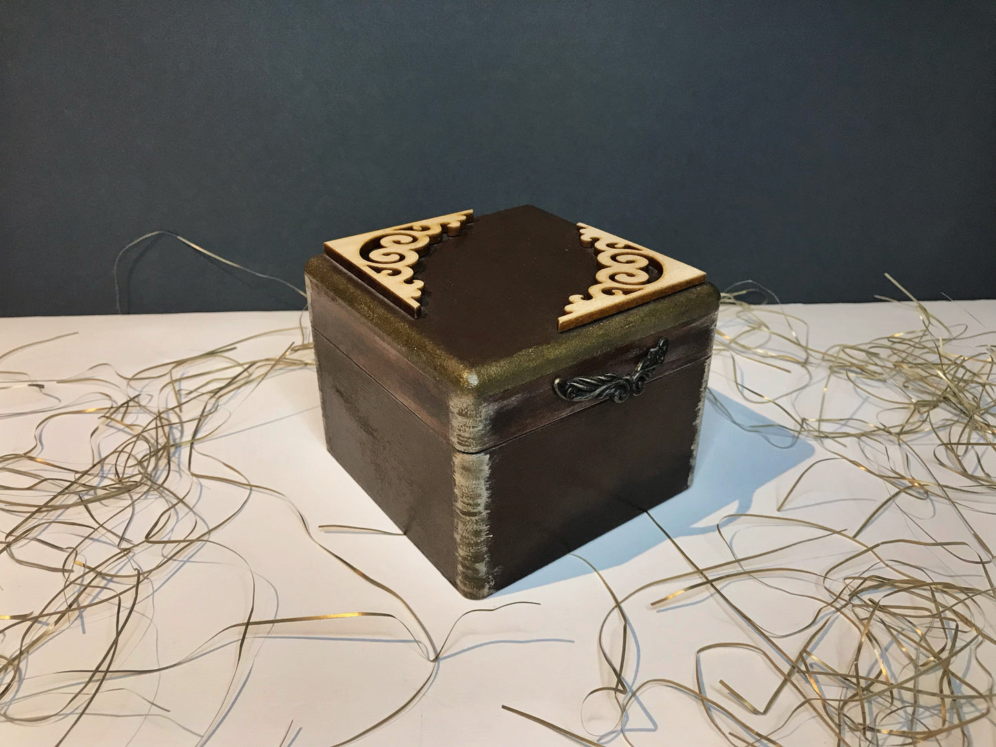 Poklon kutija Ornament