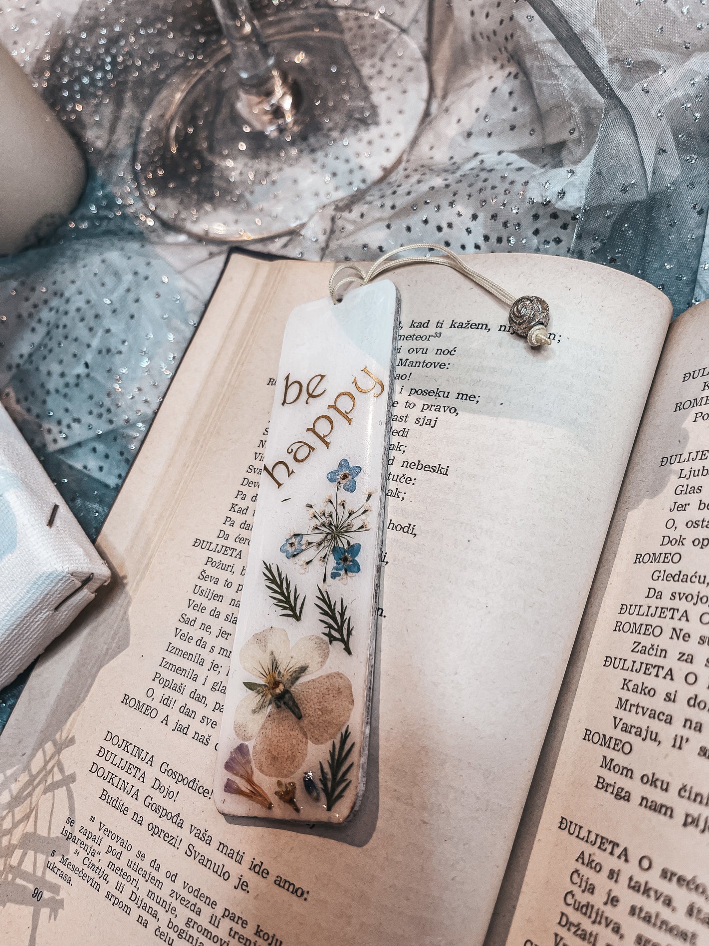 Handmade by M - unikatni pokloni - poklon bookmarker