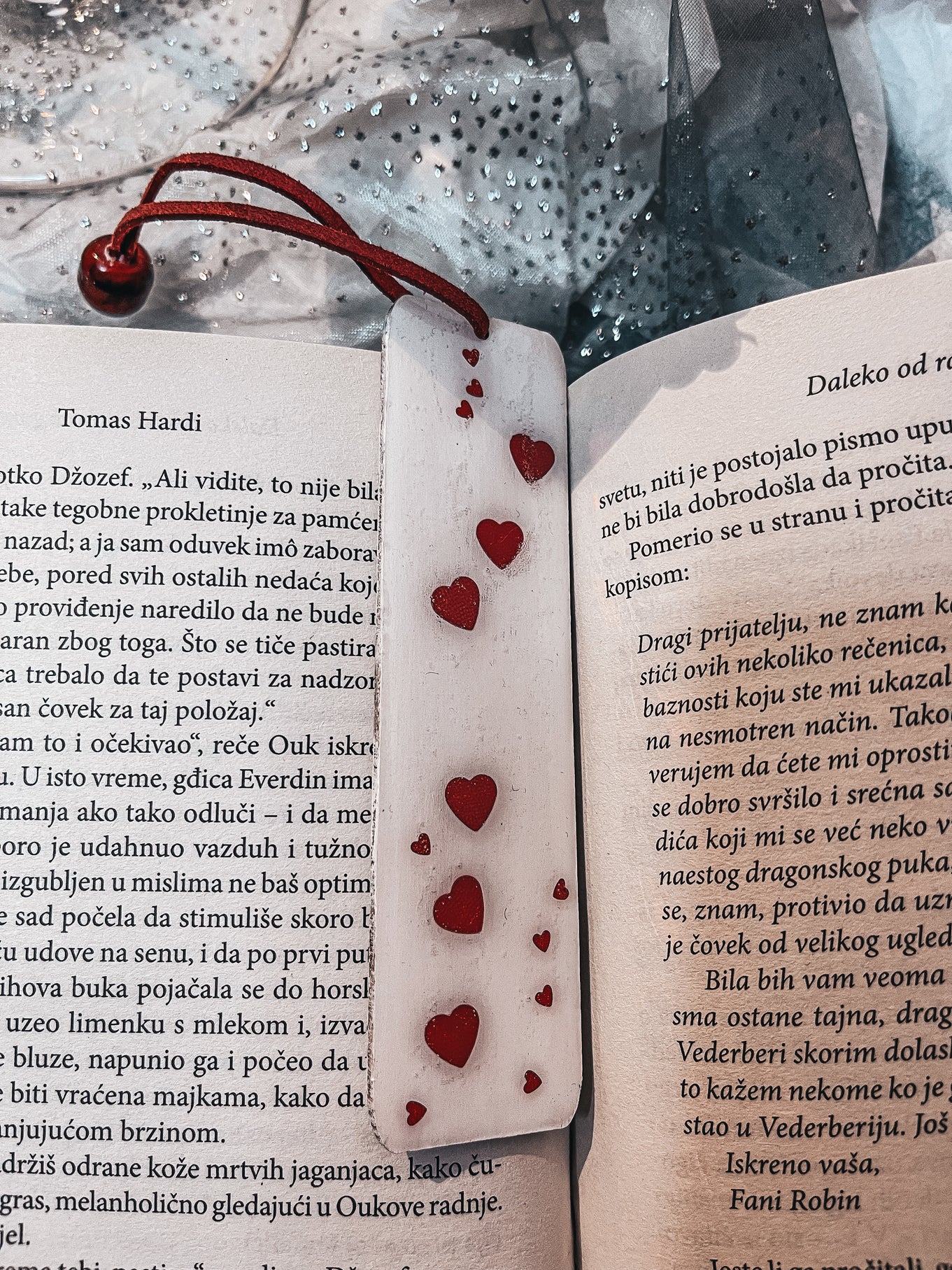 Handmade by M - unikatni pokloni - poklon bookmarker